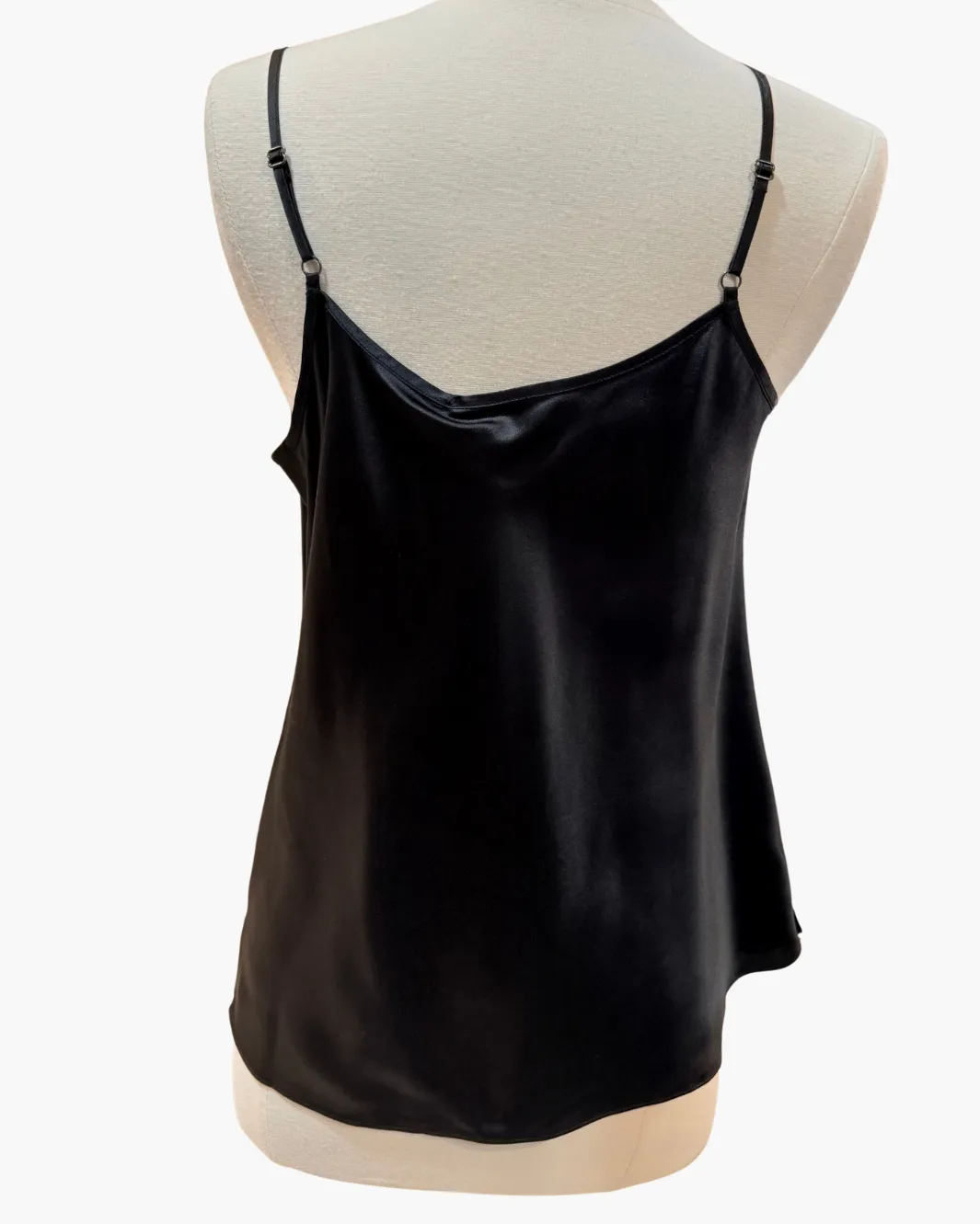 GO TAKE A PEAK TOP IN BLACK