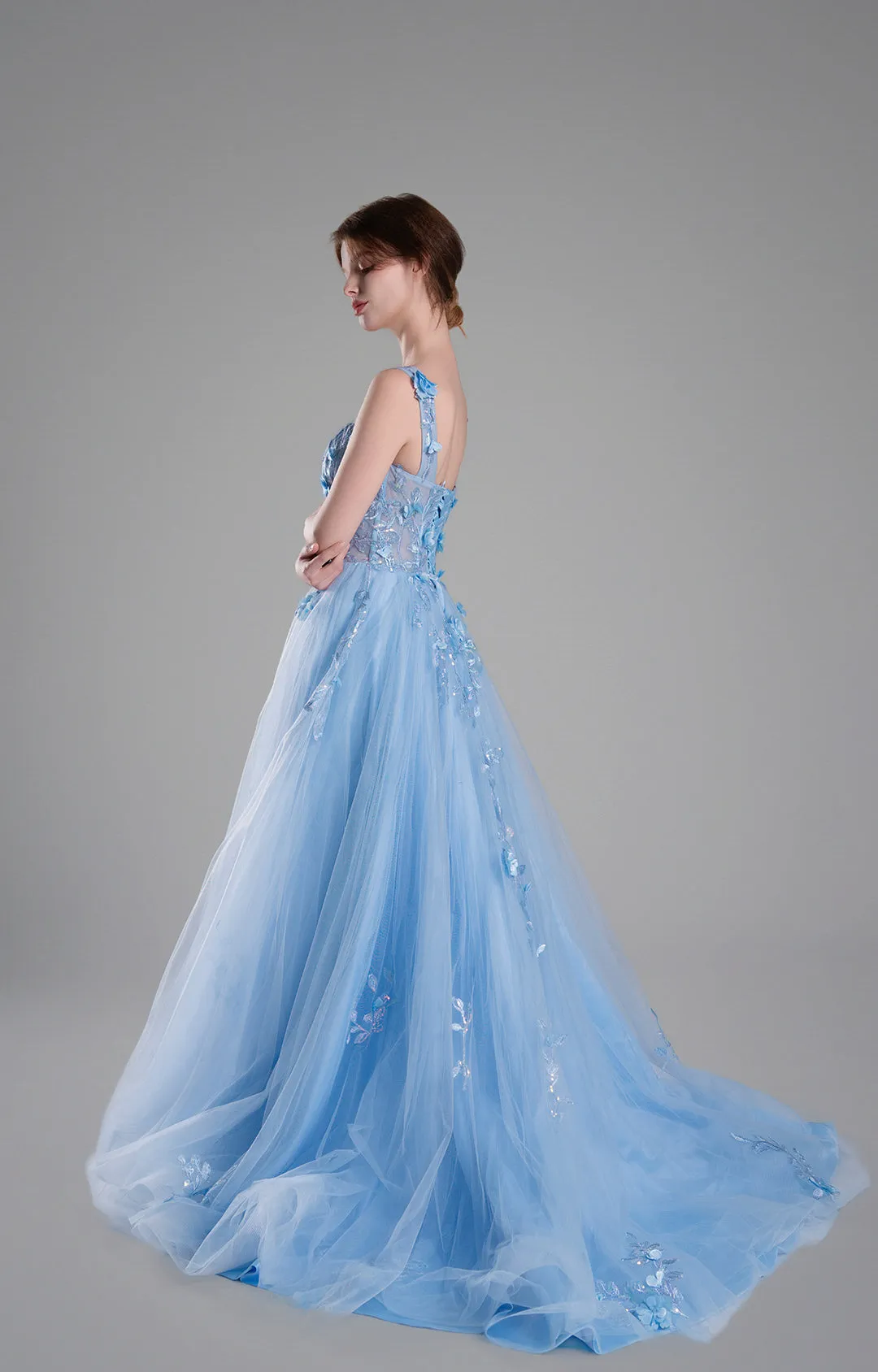 Sweetheart 3D Floral Embroidery Appliquéd Puffy Dresses
