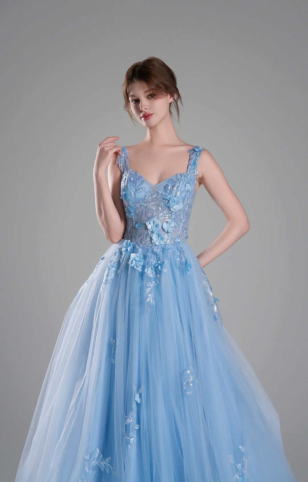 Sweetheart 3D Floral Embroidery Appliquéd Puffy Dresses